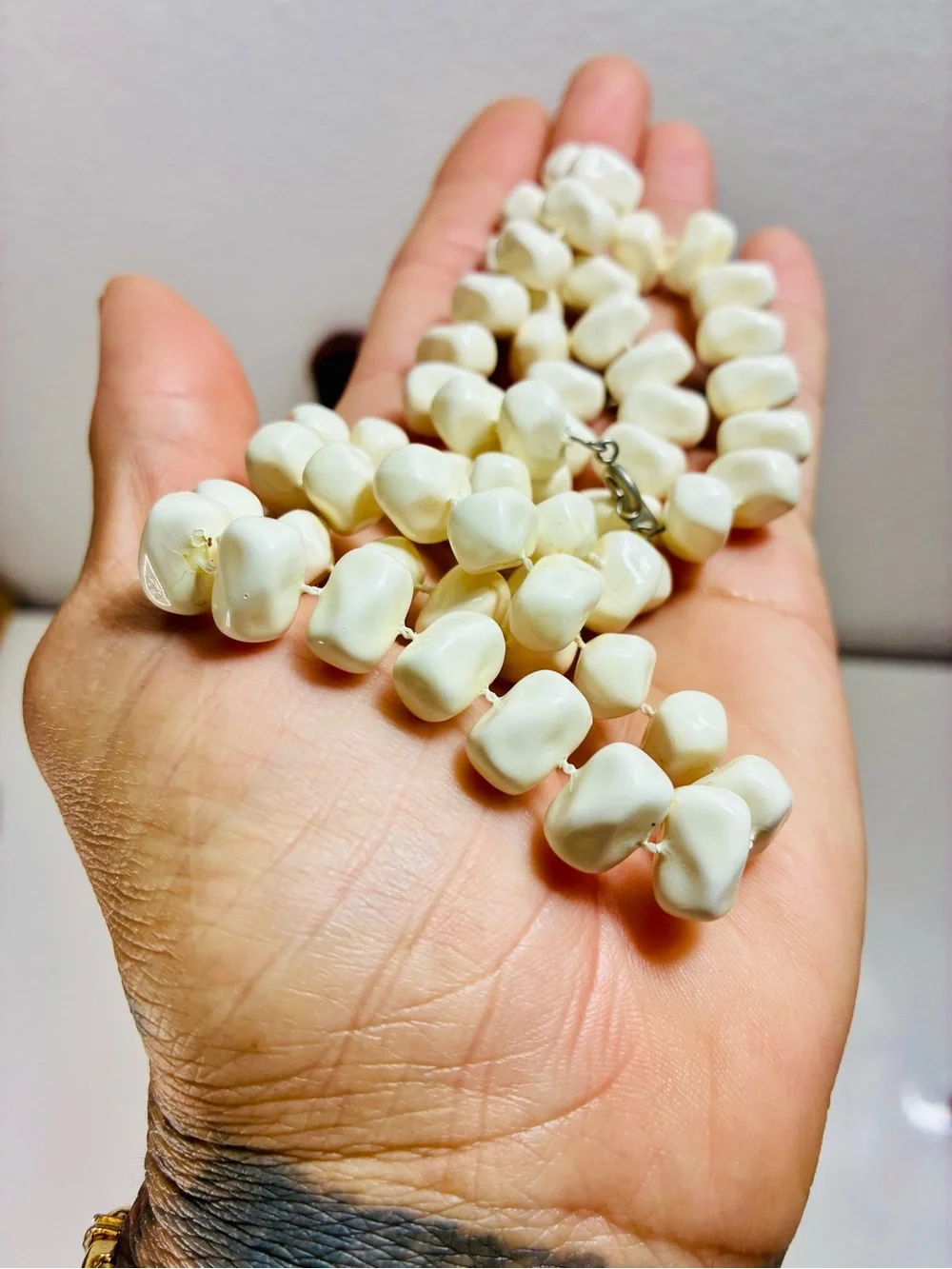 VTG MCM Textured Cream Beaded Women's Necklace - Elegant Strand Lightweight